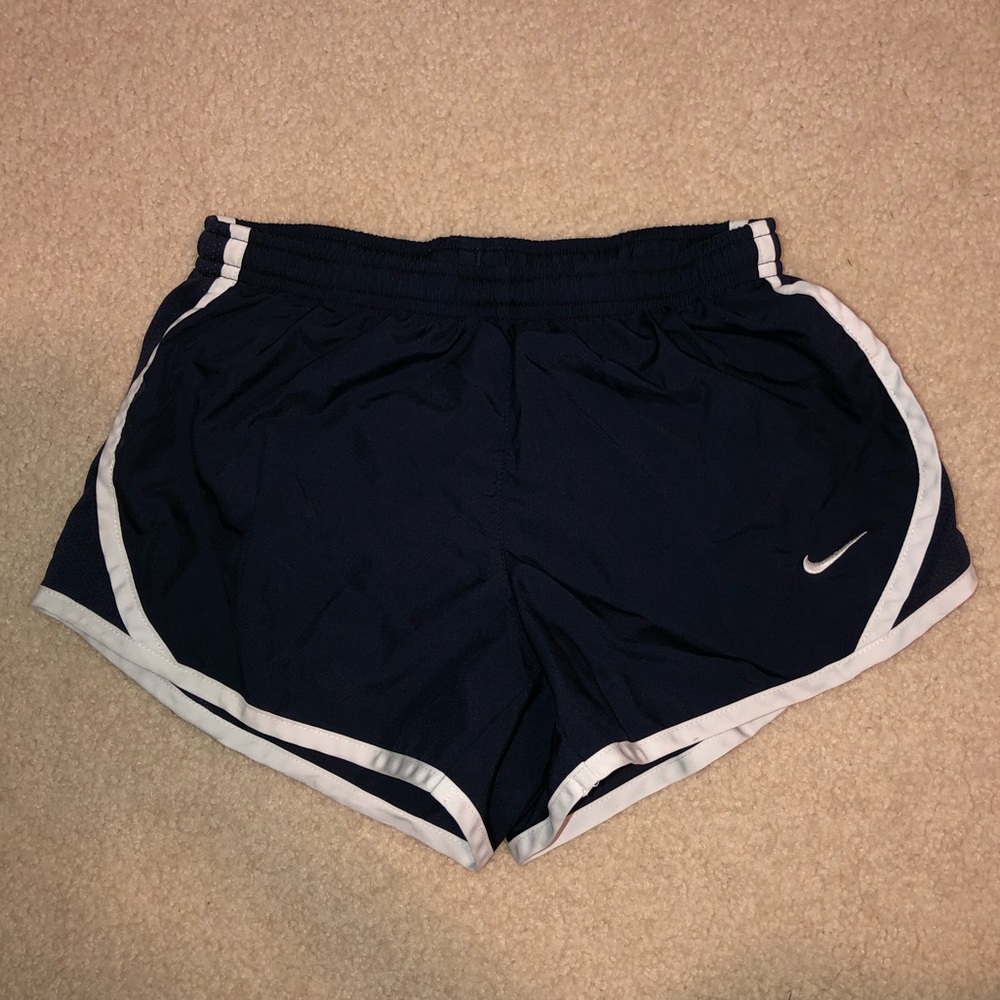 Girls Nike navy shorts